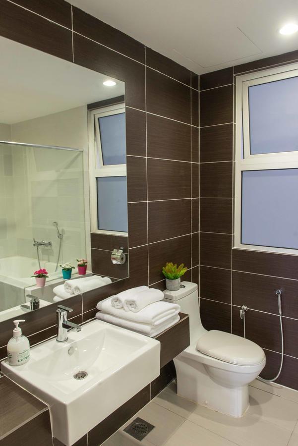 Encorp Marina Suites By Iconic Bliss Nusajaya  Esterno foto