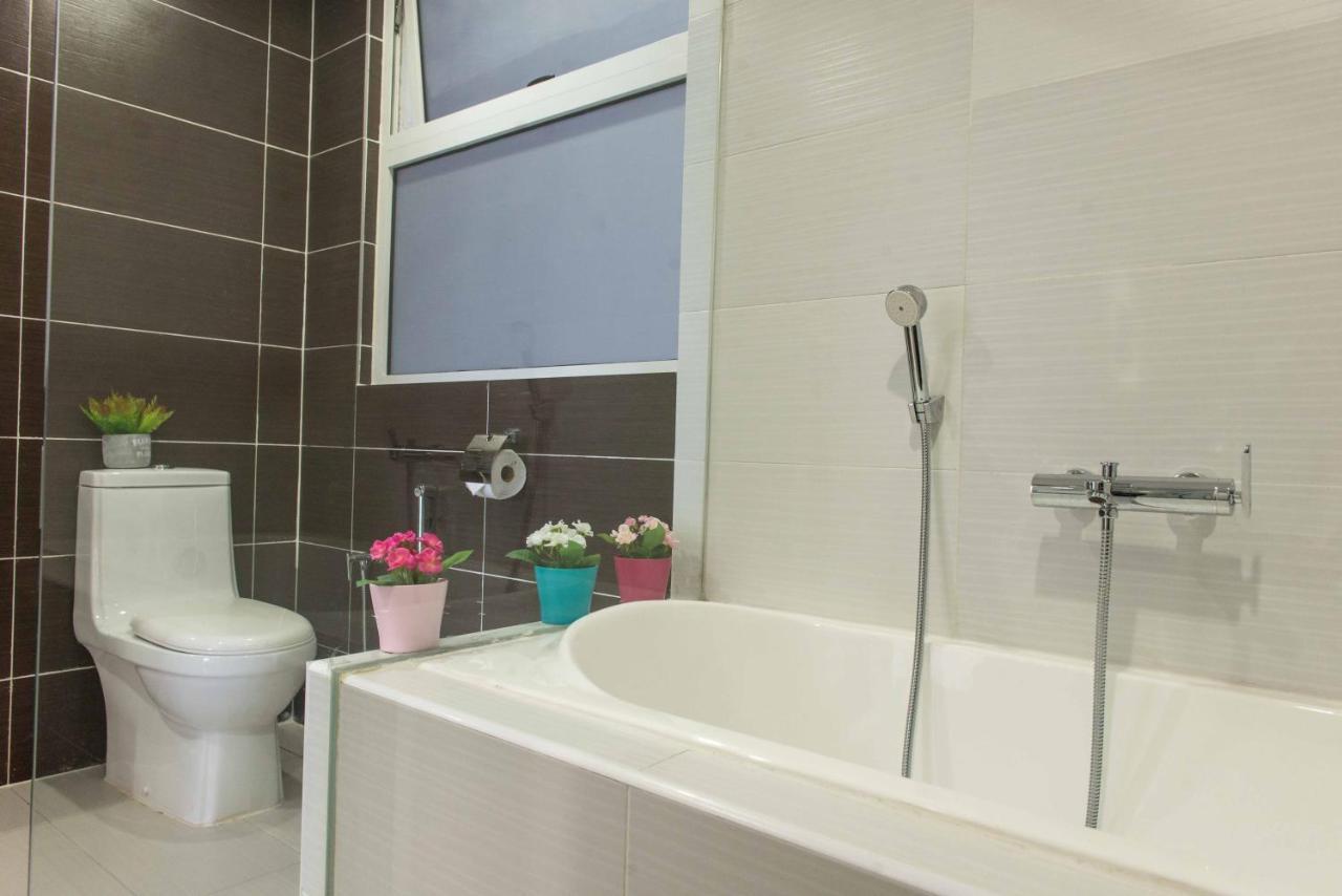 Encorp Marina Suites By Iconic Bliss Nusajaya  Esterno foto